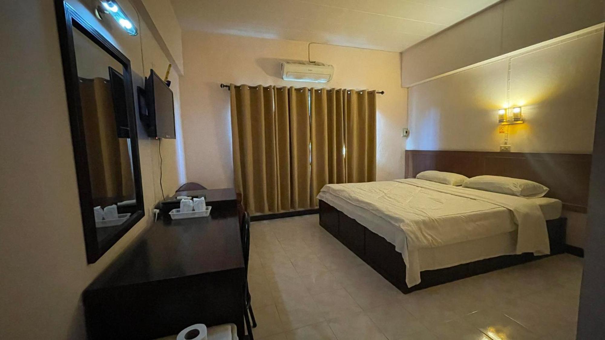 Thaen Thong Hotel Lamphun Luaran gambar